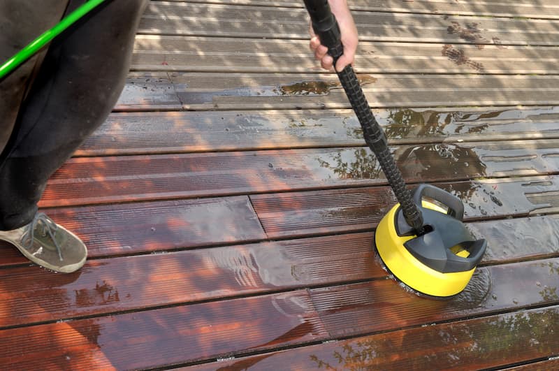 When To Use Soft Washing Instead Of Pressure Washing